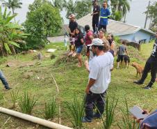 Além do conhecimento repassado foi também entregue aos moradores uma cartilha que ensina a instalar o sistema com biodigestor. Ação faz do programa de educação ambiental da empresa pública.