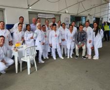 Ação aconteceu no Pátio de Triagem de Paranaguá, com medição de pressão arterial, controle glicêmico e orientações sobre saúde e ergonomia.