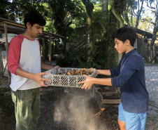 Portos do Paraná instala novas composteiras em escolas da Ilha do Mel