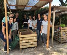 Portos do Paraná instala novas composteiras em escolas da Ilha do Mel