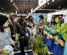 Portos do Paraná mostra ações de sustentabilidade na Semana do Meio Ambiente de Paranaguá