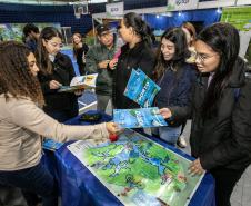 Portos do Paraná mostra ações de sustentabilidade na Semana do Meio Ambiente de Paranaguá