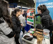 Portos do Paraná mostra ações de sustentabilidade na Semana do Meio Ambiente de Paranaguá