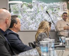 Empresa pública reuniu representantes do Estado, municípios e empresários dos mais diversos segmentos de comércio e serviços do Litoral nesta terça. A previsão é que cerca de 2 mil pessoas passem pela região durante cada uma das escalas da MSC em Paranaguá, injetando mais de R$ 1,5 milhão, por semana, na economia local.