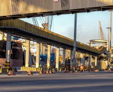 Obras no cais do Porto de Paranaguá aumentam segurança e eficiência das operações