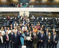 Com melhor gestão do Brasil, Portos do Paraná recebe homenagem da Assembleia