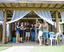 Portos do Paraná certifica empresas da Ilha do Mel com “Selo Verde 2023”