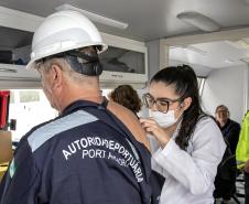 Campanha de vacinação atinge 400 doses aplicadas no Porto de Paranaguá