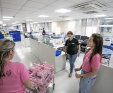 Ação marca encerramento da campanha Outubro Rosa na Portos do Paraná