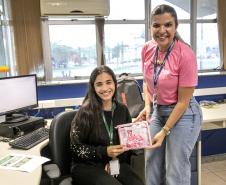 Ação marca encerramento da campanha Outubro Rosa na Portos do Paraná