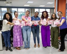 Ação marca encerramento da campanha Outubro Rosa na Portos do Paraná