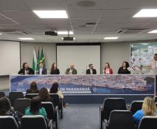 Portos do Paraná sedia formatura de mulheres operadoras de empilhadeira