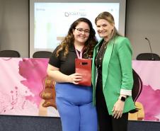 Colaboradoras da Portos do Paraná participam de evento sobre o sagrado da mulher