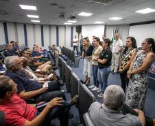 Desligamento de 28 portuários pelo PDI da Portos do Paraná é marcado pela emoção