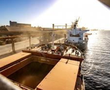 Porto de Paranaguá comemora 89 anos