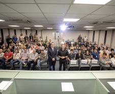 Portos do Paraná promove palestra com diplomata do Ministério das Relações Exteriores