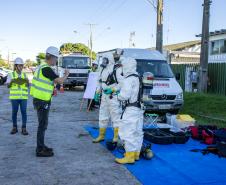 Simulado de atendimento a emergência química é realizado no Porto de Paranaguá