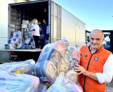 Governo estadual dará apoio logístico para a distribuição de cestas básicas, kits de limpeza, cobertores e rações para pets para as principais comunidades afetadas