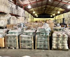 Governo estadual dará apoio logístico para a distribuição de cestas básicas, kits de limpeza, cobertores e rações para pets para as principais comunidades afetadas