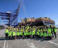 Mais de 1,2 mil visitantes conheceram o Porto de Paranaguá este ano 