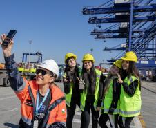 Mais de 1,2 mil visitantes conheceram o Porto de Paranaguá este ano 