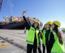 Mais de 1,2 mil visitantes conheceram o Porto de Paranaguá este ano 
