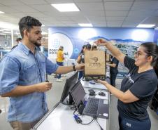 Atletas retiram os últimos kits da Corrida do Porto neste sábado 