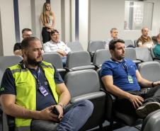 Representantes do CREA-PR fazem visita técnica ao Porto de Paranaguá