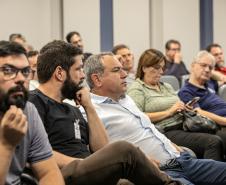 Representantes do CREA-PR fazem visita técnica ao Porto de Paranaguá