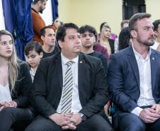 Portos do Paraná é apresentada a grupo de empresários do Leste do Estado - Com palestra e visita técnica, cerca de 80 comerciantes, industriais e prestadores de serviço puderam ver de perto as potencialidades dos Portos de Paranaguá e Antonina