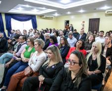 Portos do Paraná é apresentada a grupo de empresários do Leste do Estado - Com palestra e visita técnica, cerca de 80 comerciantes, industriais e prestadores de serviço puderam ver de perto as potencialidades dos Portos de Paranaguá e Antonina
