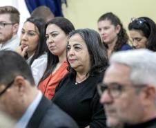 Portos do Paraná é apresentada a grupo de empresários do Leste do Estado - Com palestra e visita técnica, cerca de 80 comerciantes, industriais e prestadores de serviço puderam ver de perto as potencialidades dos Portos de Paranaguá e Antonina