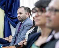 Portos do Paraná é apresentada a grupo de empresários do Leste do Estado - Com palestra e visita técnica, cerca de 80 comerciantes, industriais e prestadores de serviço puderam ver de perto as potencialidades dos Portos de Paranaguá e Antonina