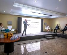 Concessão do Canal de Acesso é discutida pela Portos do Paraná e OAB Diretor Jurídico Marcus Freitas representou a empresa pública em Seminário sobre Direito Marítimo, Portuário e Aduaneiro e tema ganhou destaque pelo pioneirismo e interesse em outros portos de seguir o modelo paranaense