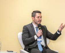 Concessão do Canal de Acesso é discutida pela Portos do Paraná e OAB Diretor Jurídico Marcus Freitas representou a empresa pública em Seminário sobre Direito Marítimo, Portuário e Aduaneiro e tema ganhou destaque pelo pioneirismo e interesse em outros portos de seguir o modelo paranaense