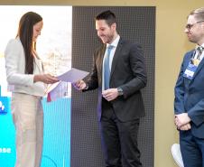 Concessão do Canal de Acesso é discutida pela Portos do Paraná e OAB Diretor Jurídico Marcus Freitas representou a empresa pública em Seminário sobre Direito Marítimo, Portuário e Aduaneiro e tema ganhou destaque pelo pioneirismo e interesse em outros portos de seguir o modelo paranaense