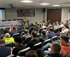 Portos do Paraná promove diálogo sobre direitos das mulheres com homens