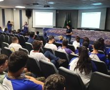Porto Escola realiza primeira visita inclusiva no Porto de Paranaguá