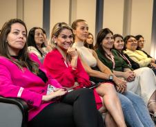 Emoção e informação marcam celebração do Outubro Rosa na Portos do Paraná
