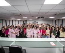 Emoção e informação marcam celebração do Outubro Rosa na Portos do Paraná