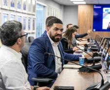 Portos do Paraná realiza audiência para contribuições ao leilão do PAR25