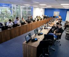 Portos do Paraná realiza audiência para contribuições ao leilão do PAR25