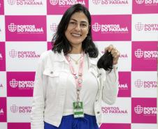 Portuários do Paraná doam cabelos para campanha Outubro Rosa