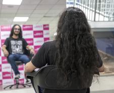 Portuários do Paraná doam cabelos para campanha Outubro RosaPortuários do Paraná doam cabelos para campanha Outubro Rosa