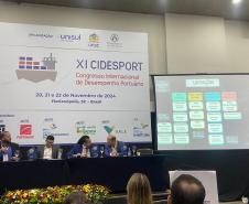 Encontro em Florianópolis reuniu especialistas, acadêmicos e gestores de empresas do setor público e privado para discutir formas de estimular um melhor desempenho na área