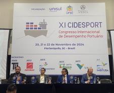 Encontro em Florianópolis reuniu especialistas, acadêmicos e gestores de empresas do setor público e privado para discutir formas de estimular um melhor desempenho na área