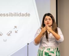 Comunicação inclusiva reúne exemplos de superação na Portos do Paraná