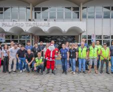 Natal Solidário da Portos do Paraná arrecada 1,2 mil brinquedos