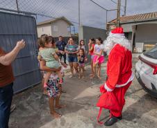 Natal Solidário da Portos do Paraná arrecada 1,2 mil brinquedos