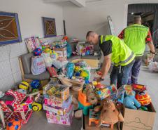 Natal Solidário da Portos do Paraná arrecada 1,2 mil brinquedos